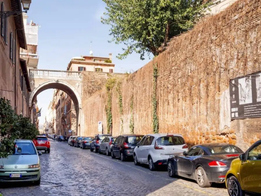 Parking and Access for the Colosseum